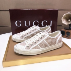 Gucci Low Shoes